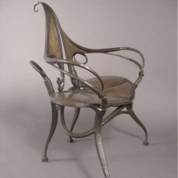 Стул «Стальной Силуэт»