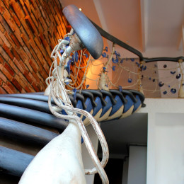 Перила «Ирисы на кованой лестнице»